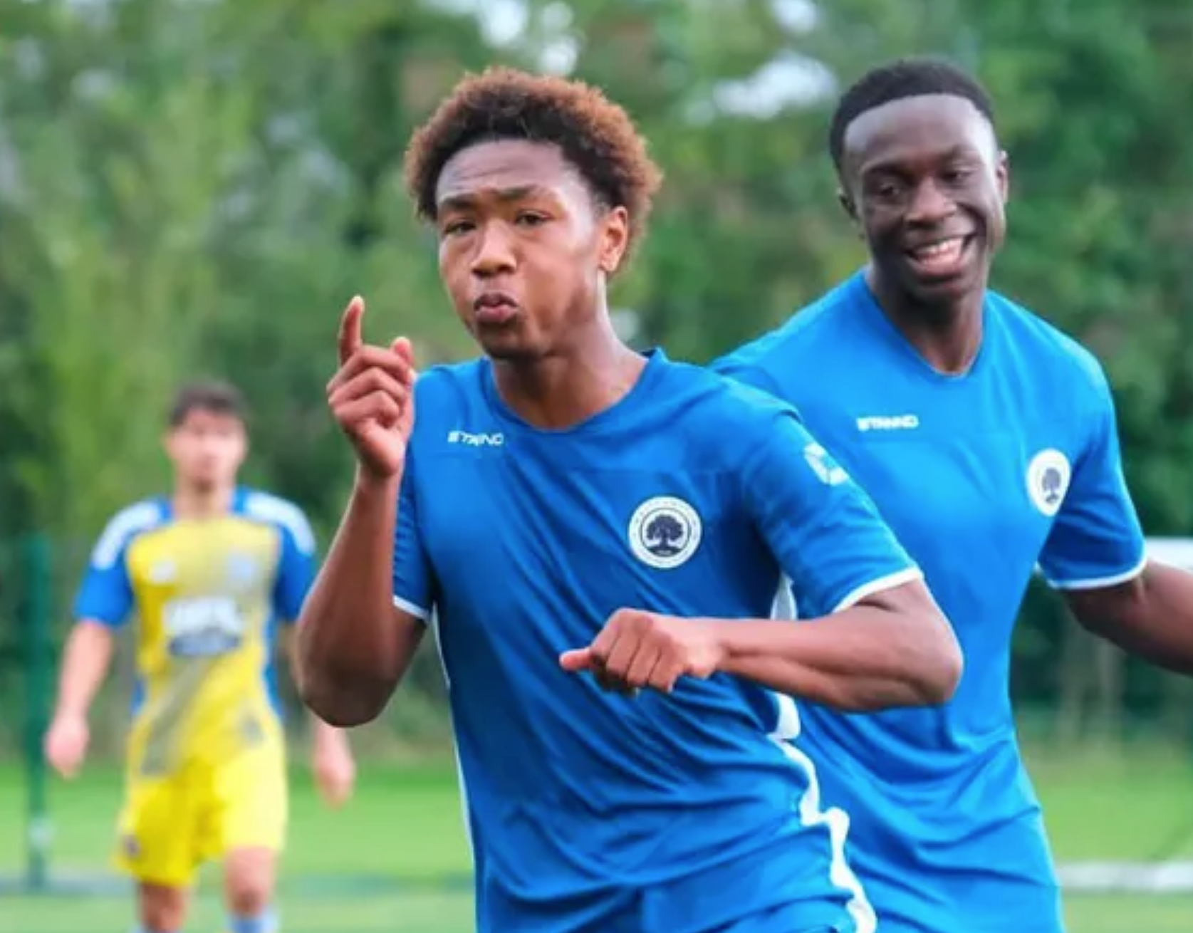 Fallece la promesa Kaylen Dennis a los 17 Años durante partido